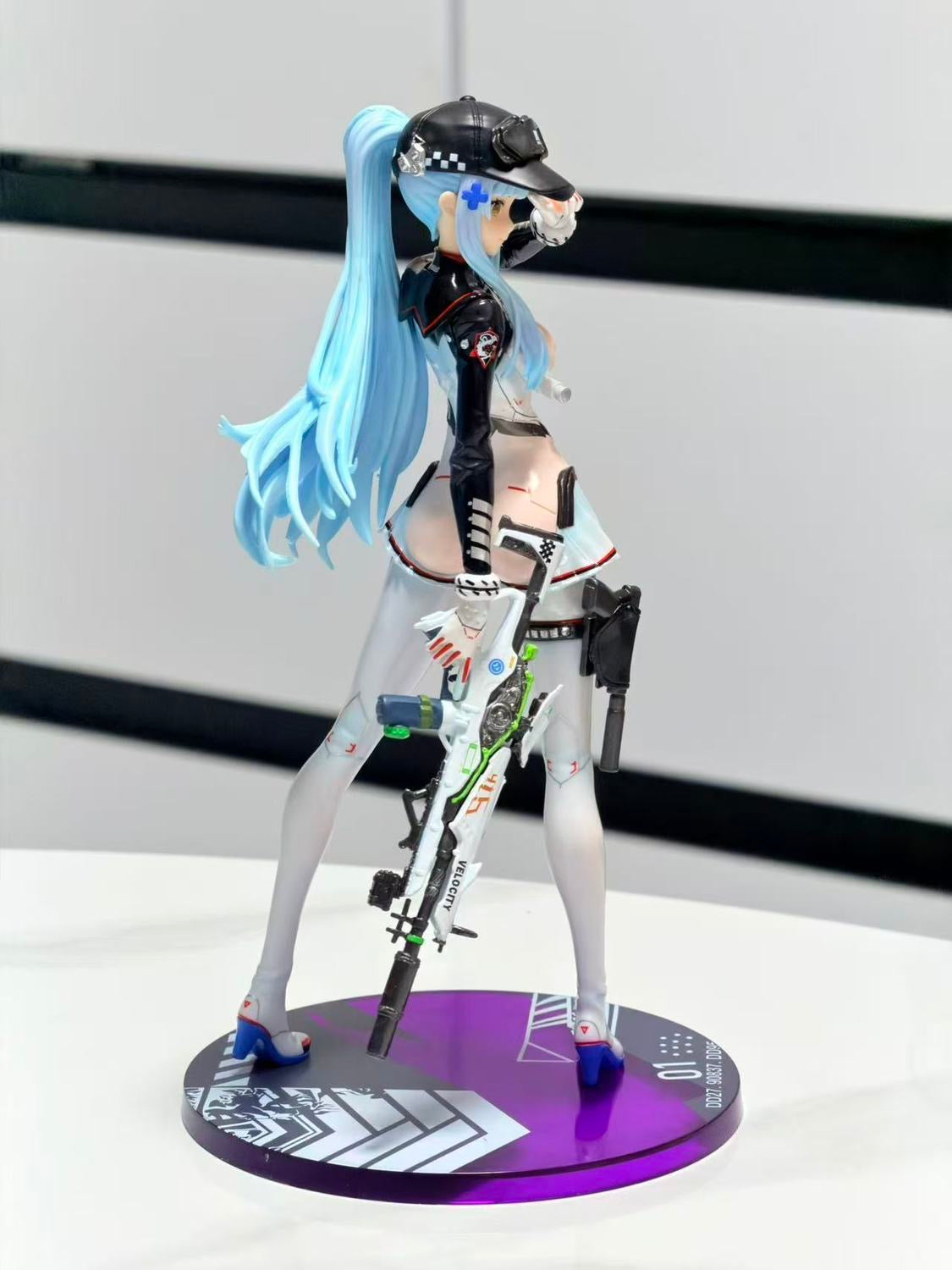 ブルーヘア ガンガール 1/7 完成品フィギュア